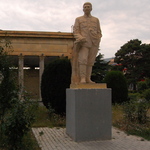 Gori, Stalin-Statue beim Stalin-Geburtshaus, 150, 150